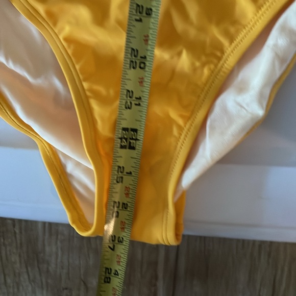 CUPSHE Women One Piece Swimsuits O Ring Yellow Strappy Lace Up Monokini NWT - Picture 6 of 10